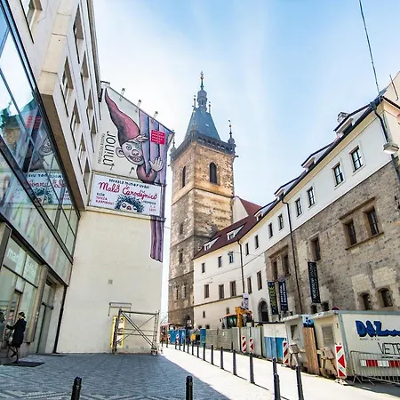 Luxurious And Quiet Near Wenceslas Square By Easybnb Apartmán *