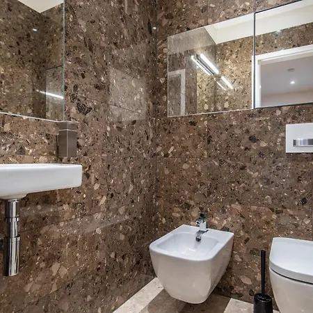Luxurious And Quiet Near Wenceslas Square By Easybnb Prague